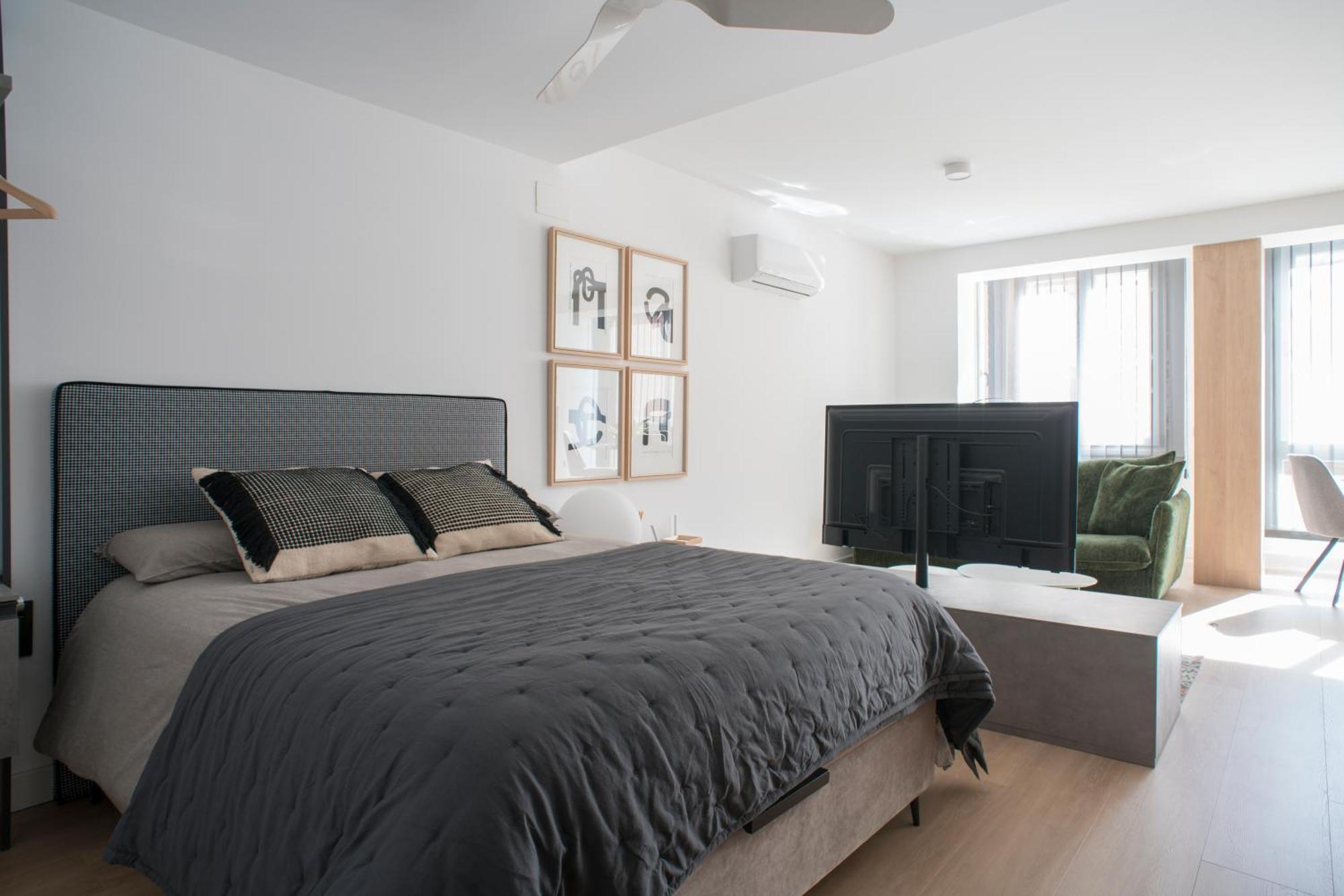 Apartaments Turistics Cardona IV Exterior foto